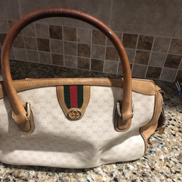 Gucci Handbags - Vintage Gucci purse great collectible.